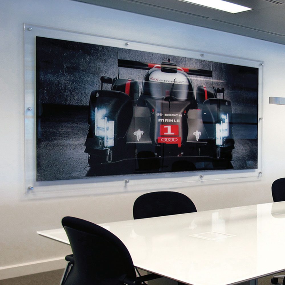 CUSTOMIZE YOUR IMAGE DISPLAY AND SIGNAGE SOLUTIONS