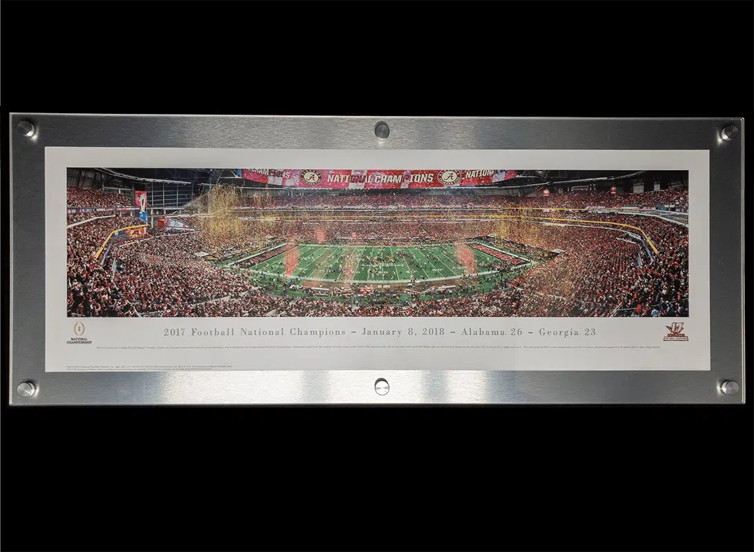 FUTURA Frame — 2017 Football National Championships